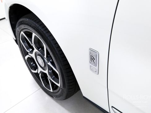 Used 2020 Rolls-Royce Cullinan image 43