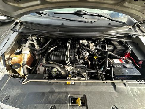 Used 2004 Ford Freestar SE image 10