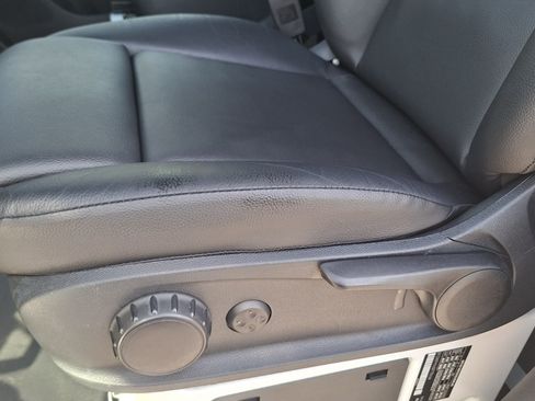 Used 2025 Mercedes-Benz Sprinter 2500 image 18