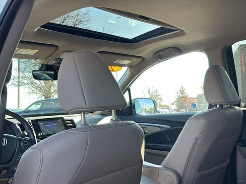 Certified 2023 Honda Ridgeline RTL image 32