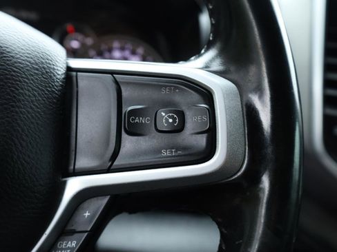 Used 2020 RAM 1500 Big Horn AWD/4WD image 30