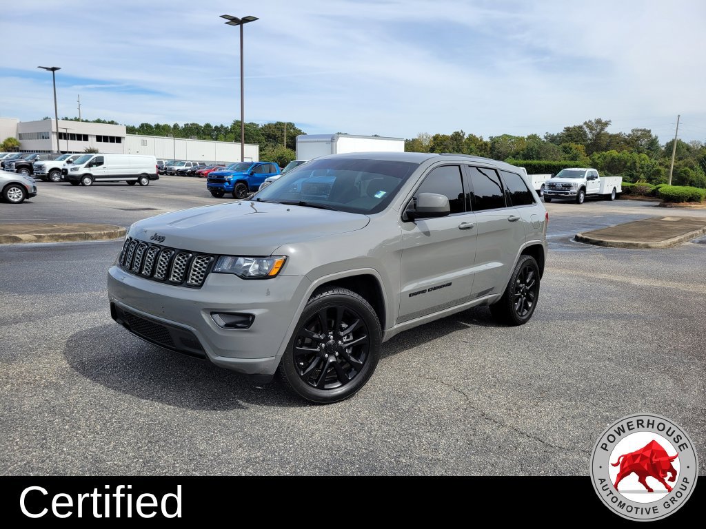 Used 2020 Jeep Grand Cherokee Altitude RWD image 2