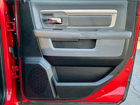 Used 2016 RAM 1500 Lone Star image 26