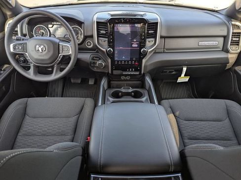 Used 2025 RAM 1500 Big Horn AWD/4WD image 19
