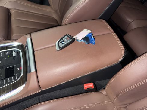 Used 2021 BMW X5 sDrive40i w/ M Sport Package image 29