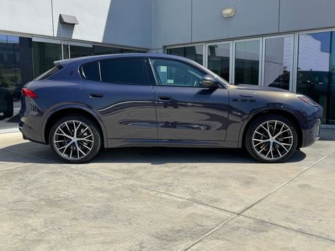 New 2026 Maserati Grecale Modena image 7