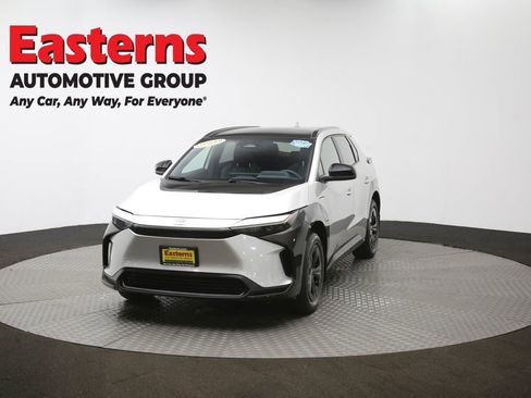 Used 2023 Toyota bZ4X AWD image 54