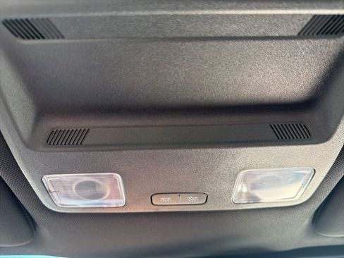 Used 2024 Ford Mustang GT Premium image 23