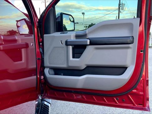 Used 2019 Ford F150 XLT w/ Equipment Group 302A Luxury RWD image 23