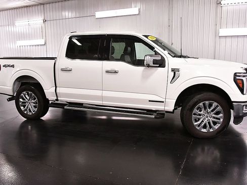 Used 2024 Ford F150 Lariat w/ Equipment Group 502A High image 9