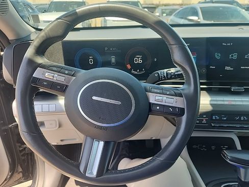 Used 2024 Hyundai Kona SEL FWD image 21