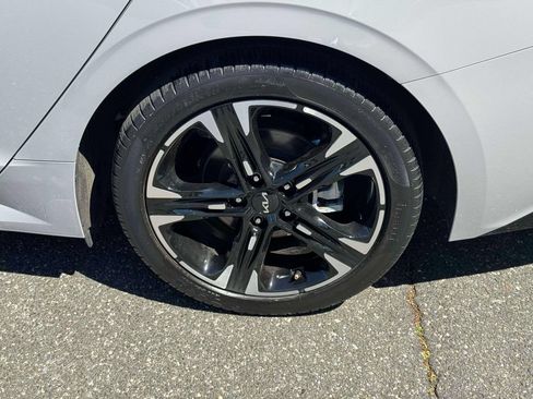 Used 2023 Kia K5 GT-Line AWD/4WD image 11