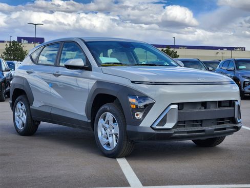 New 2026 Hyundai Kona SE AWD/4WD image 7
