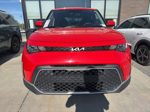 Certified 2023 Kia Soul LX FWD image 8