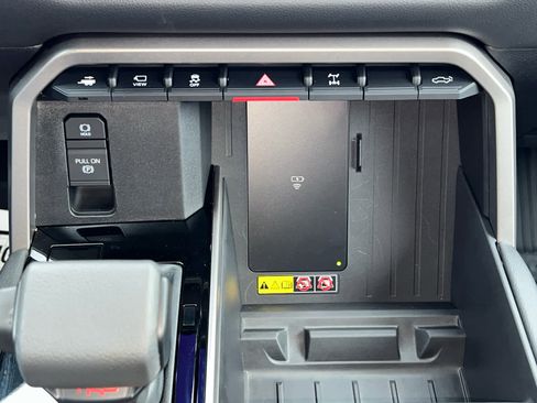 Used 2025 Toyota Tundra Limited w/ TRD Off-Road Package image 32