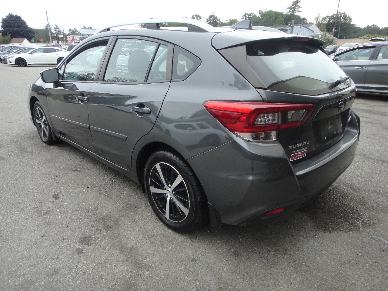 Used 2022 Subaru Impreza 2.0i Premium AWD/4WD image 6