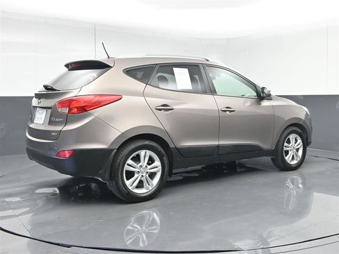 Used 2013 Hyundai Tucson GLS AWD/4WD image 5