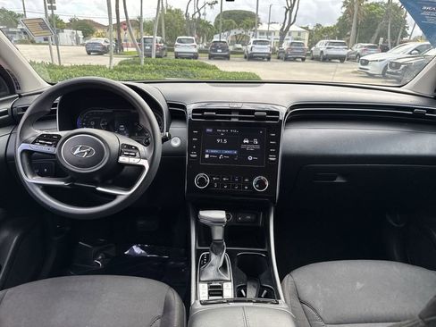 Used 2023 Hyundai Tucson SEL AWD/4WD image 14