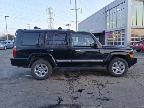 Used 2008 Jeep Commander Overland image 4