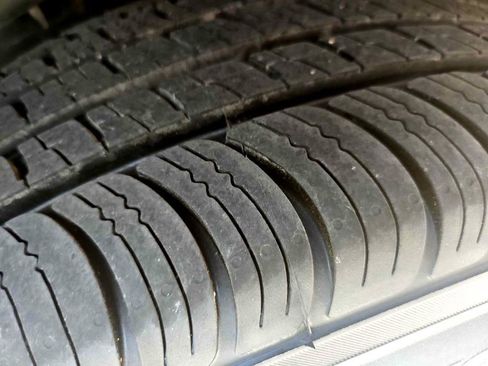 Used 2014 Chevrolet Equinox LT w/ Driver Convenience Package image 34