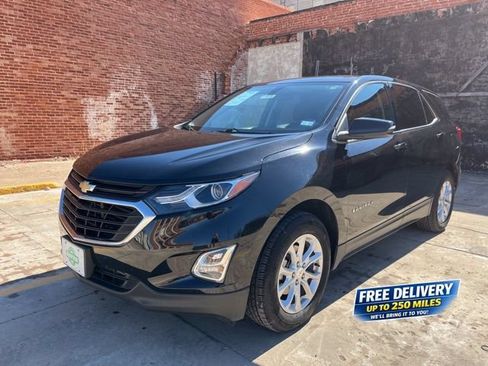 Used 2018 Chevrolet Equinox LT FWD image 1