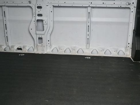 Used 2023 RAM ProMaster 2500 FWD image 12