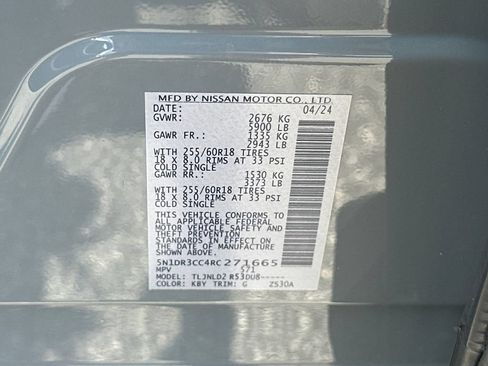 Used 2024 Nissan Pathfinder SL AWD/4WD image 32
