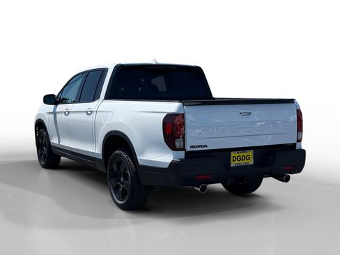 New 2026 Honda Ridgeline Black Edition image 3