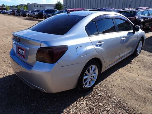 Used 2012 Subaru Impreza 2.0i Premium w/ All-Weather Pkg AWD/4WD image 4