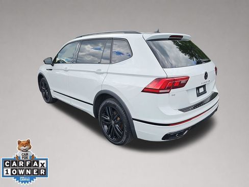 Used 2022 Volkswagen Tiguan SE R-Line AWD/4WD image 6