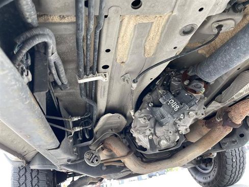 Used 2017 Toyota Tacoma TRD Off-Road w/ Tow Package (A/T) AWD/4WD image 31