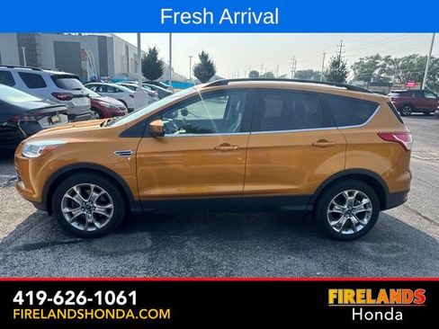 Used 2016 Ford Escape SE w/ SE Leather Comfort Package AWD/4WD image 1