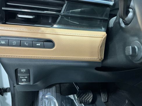 Used 2025 INFINITI QX80 Sensory image 65