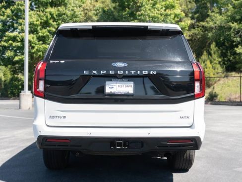 Used 2025 Ford Expedition Max Active RWD image 14