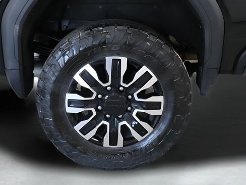 Used 2024 GMC Sierra 3500 Denali Ultimate AWD/4WD image 27