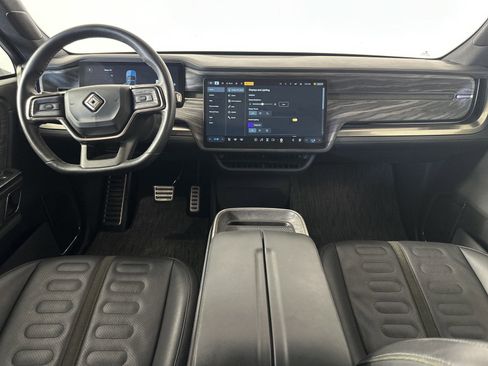 Used 2022 Rivian R1T Launch Edition image 21