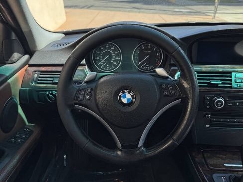Used 2008 BMW 328i Sedan w/ Sport Pkg RWD image 18