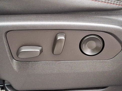 Used 2022 Chevrolet Tahoe RST w/ Sport Performance Package image 26