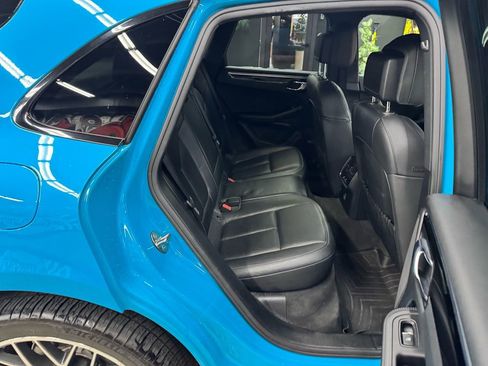 Used 2019 Porsche Macan S image 17