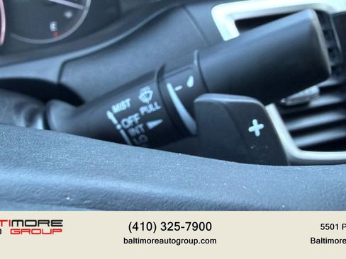 Used 2015 Honda Accord EX-L image 33