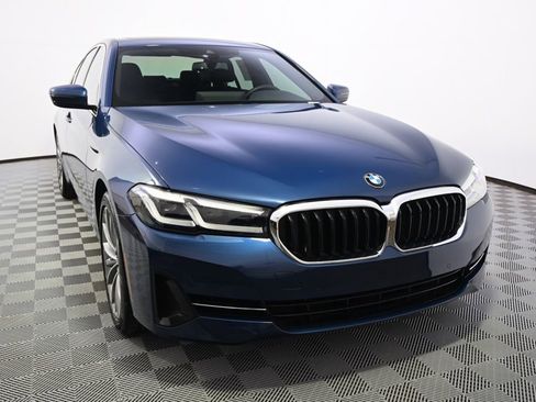 Used 2023 BMW 540i w/ Convenience Package RWD image 9