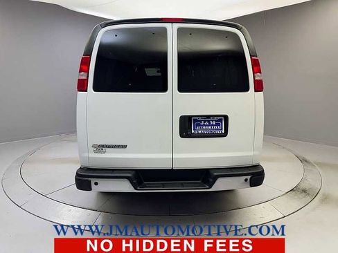 Used 2021 Chevrolet Express 3500 LT w/ LT Preferred Equipment Group image 4