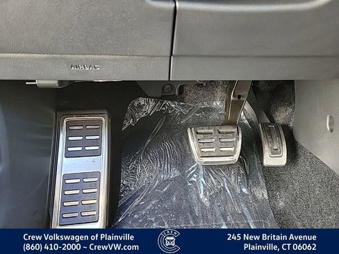 New 2026 Volkswagen Tiguan SE R-Line image 41