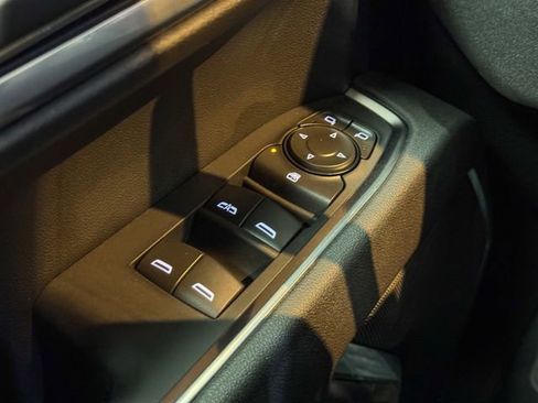 New 2026 GMC Sierra 1500 Elevation image 39