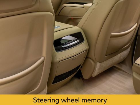 Used 2021 Cadillac Escalade Premium Luxury w/ Driver Assist Tech Package image 18