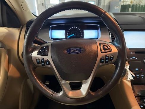 Used 2014 Ford Taurus SEL w/ Equipment Group 201A image 15