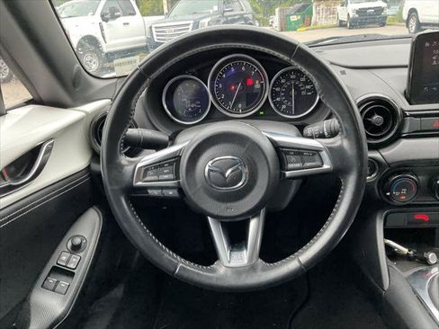 Used 2020 MAZDA MX-5 Miata Club w/ Brembo/BBS Recaro Package RWD image 19