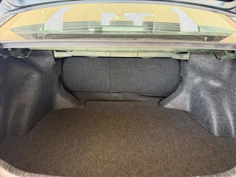 Used 2017 Toyota Corolla SE FWD image 20