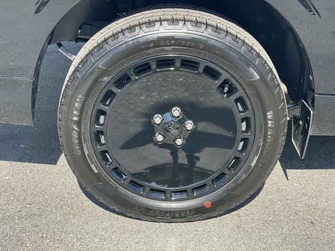 New 2025 Ford Maverick Lobo image 32