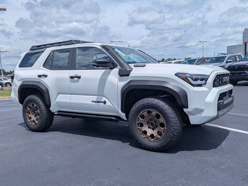 New 2026 Toyota 4Runner Trailhunter AWD/4WD image 2